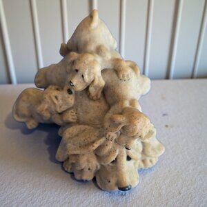 VINTAGE QUARRY CRITTERS 2001 "Peaches Puppies" Figurine